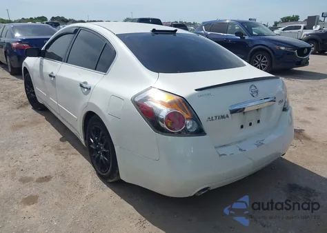 2011 Nissan Altima 2.5 S z USA, uszkodzony, nr VIN 1N4AL2AP0BC134226